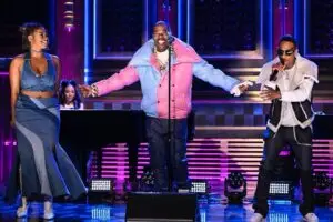 busta rhymes performing live in Glastonbury 2025