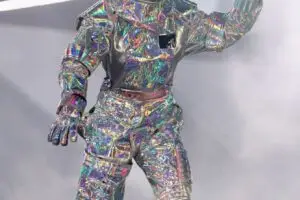 katy perry in the space themed ready to perform in his new music playlist