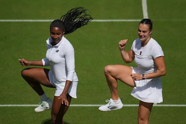 wimbledon happily warming up in the start of match